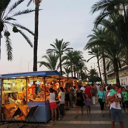Zee * Denia